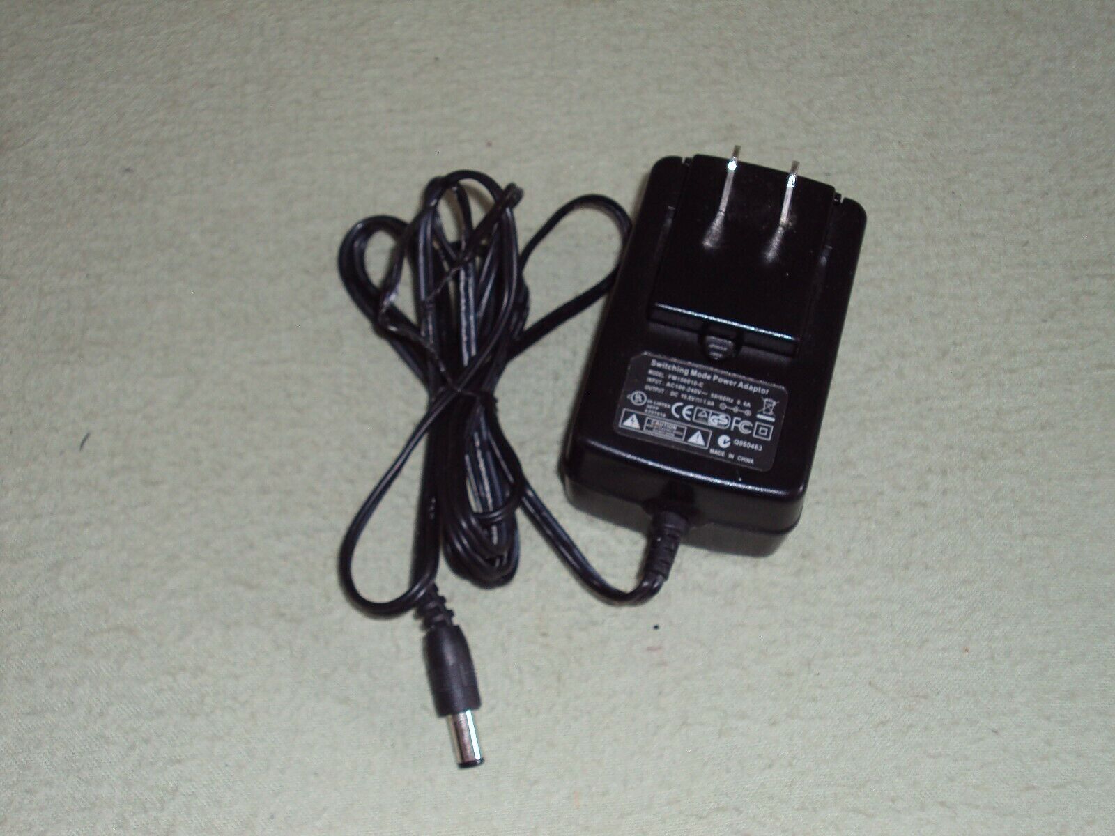 New Switching Mode Power Supply Adaptor FM150010-C 15V 1A Transformer Adapter